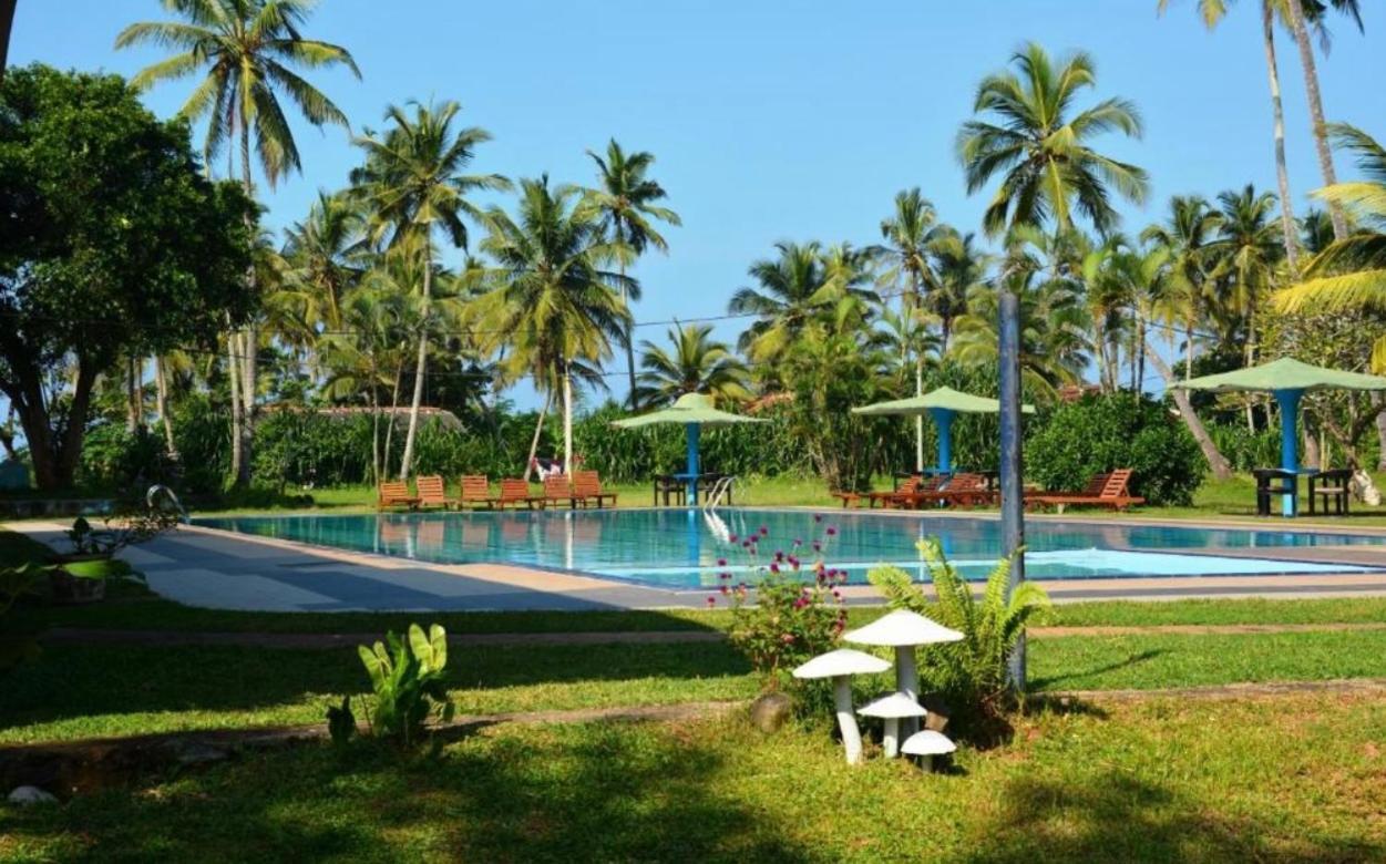 River View Banquet&Resort Wadduwa Exterior foto