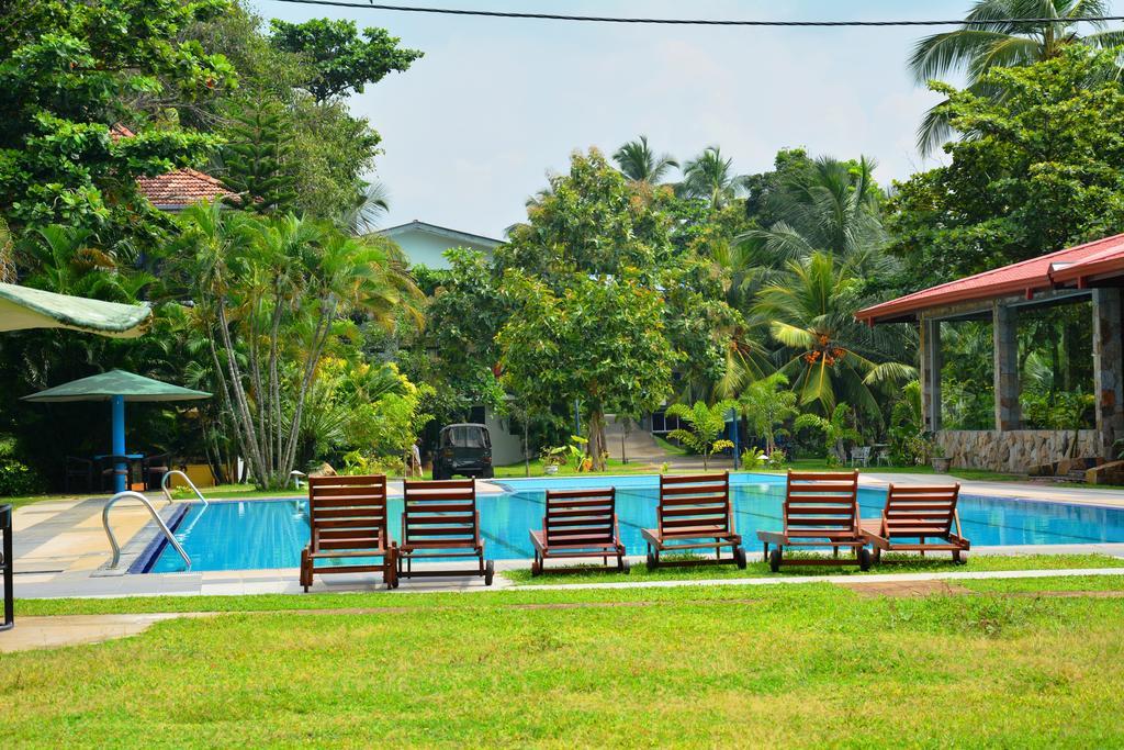 River View Banquet&Resort Wadduwa Exterior foto