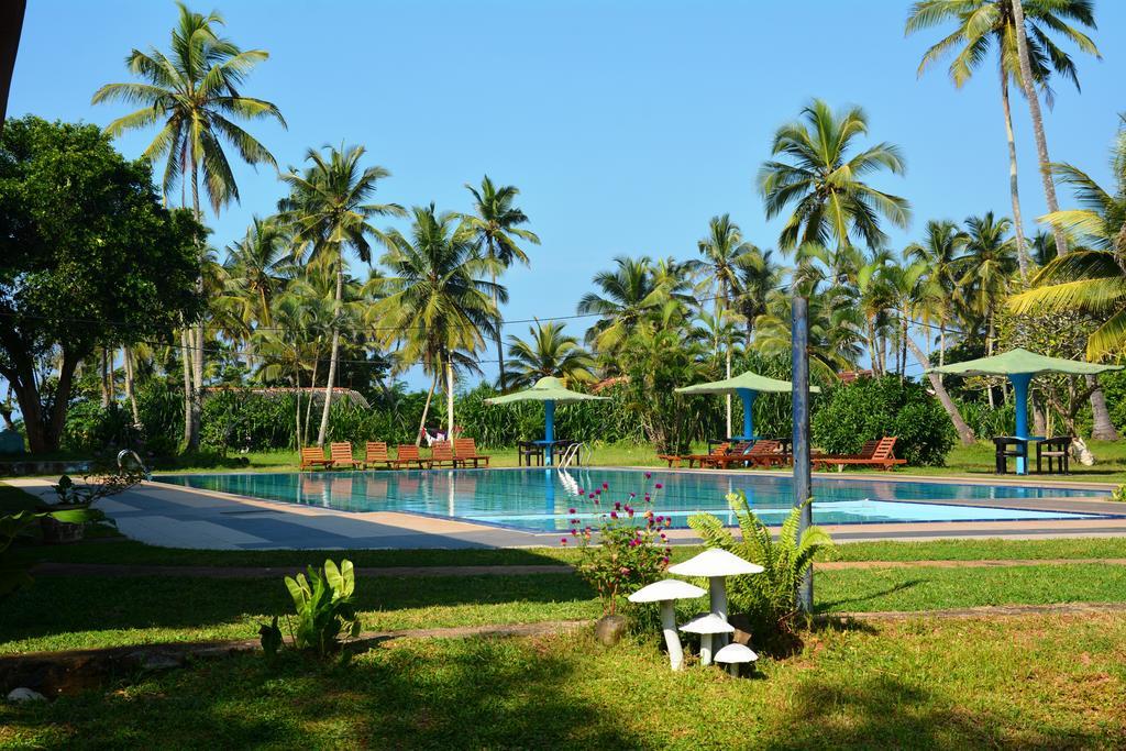 River View Banquet&Resort Wadduwa Exterior foto