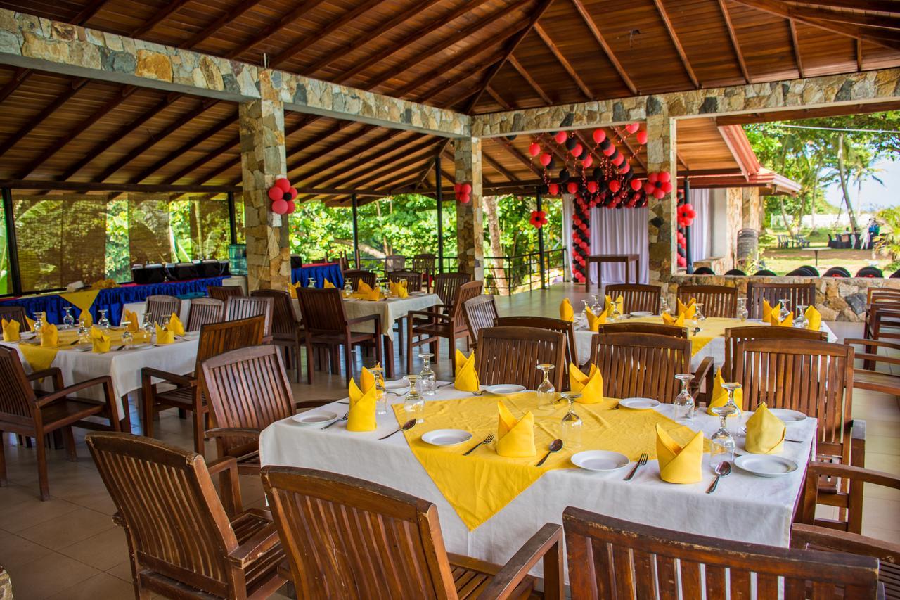 River View Banquet&Resort Wadduwa Exterior foto